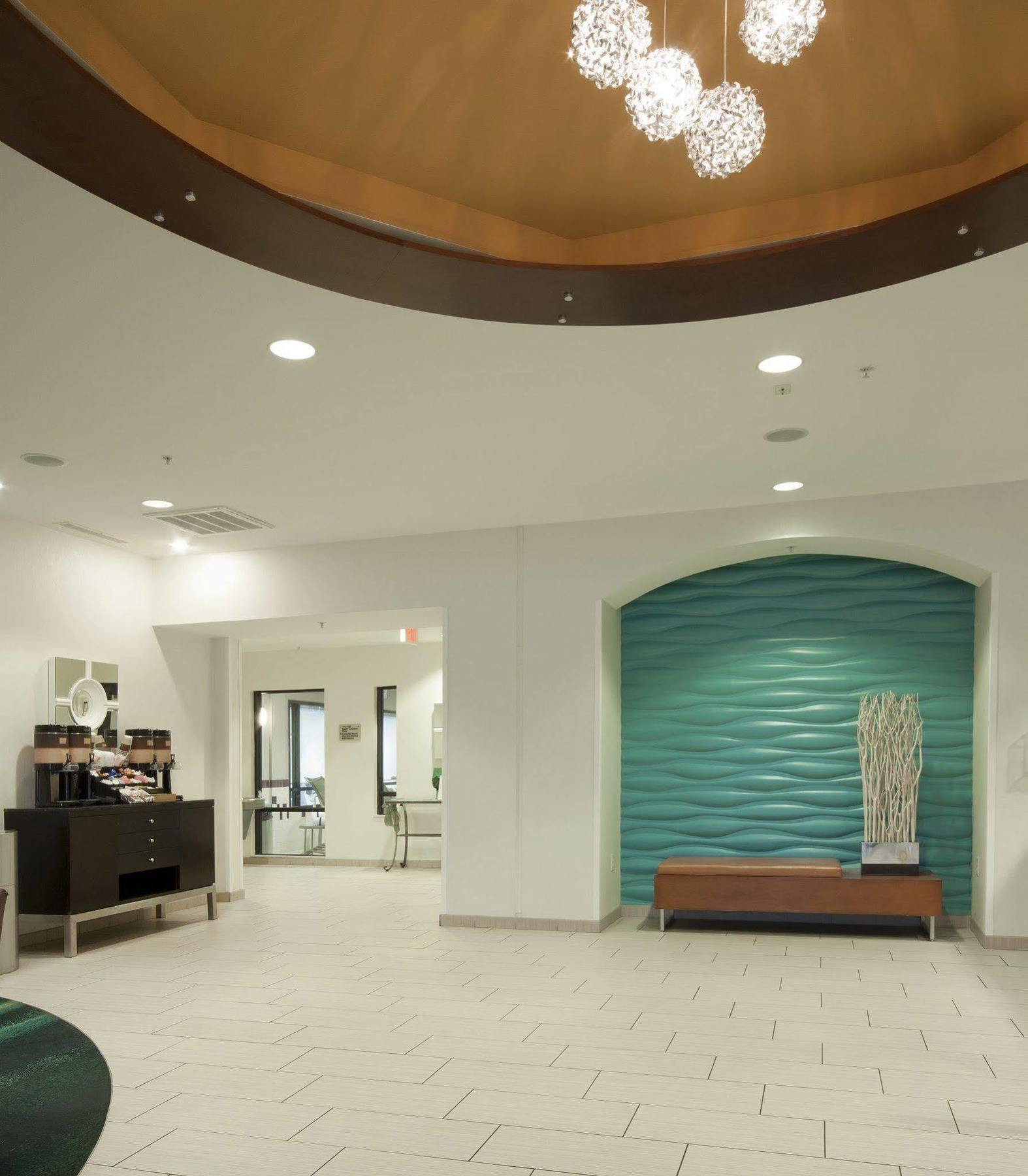Springhill Suites Grand Rapids North Exterior foto